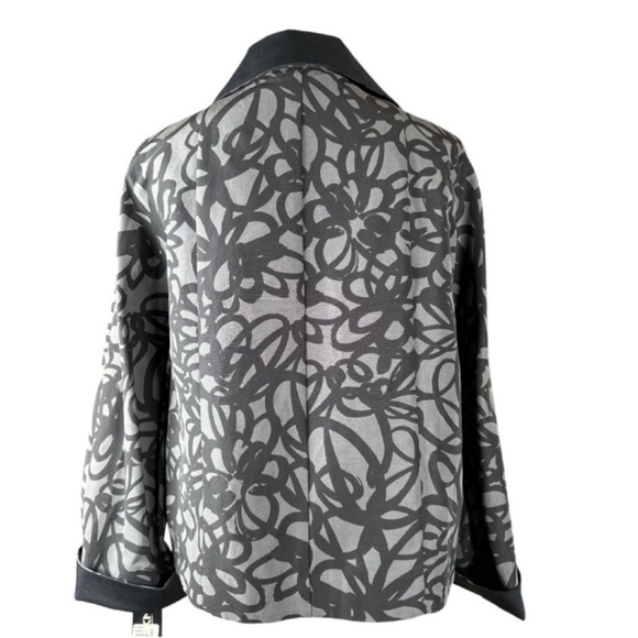 DKNY DONNA KARAN NEW YORK
Lightweight Jacket in Black & Graphite, Size S. - Picture 2 of 11